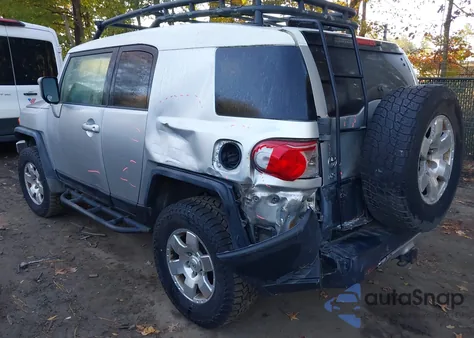 2007 Toyota Fj Cruiser из США, поврежденный, VIN JTEBU11F970062590